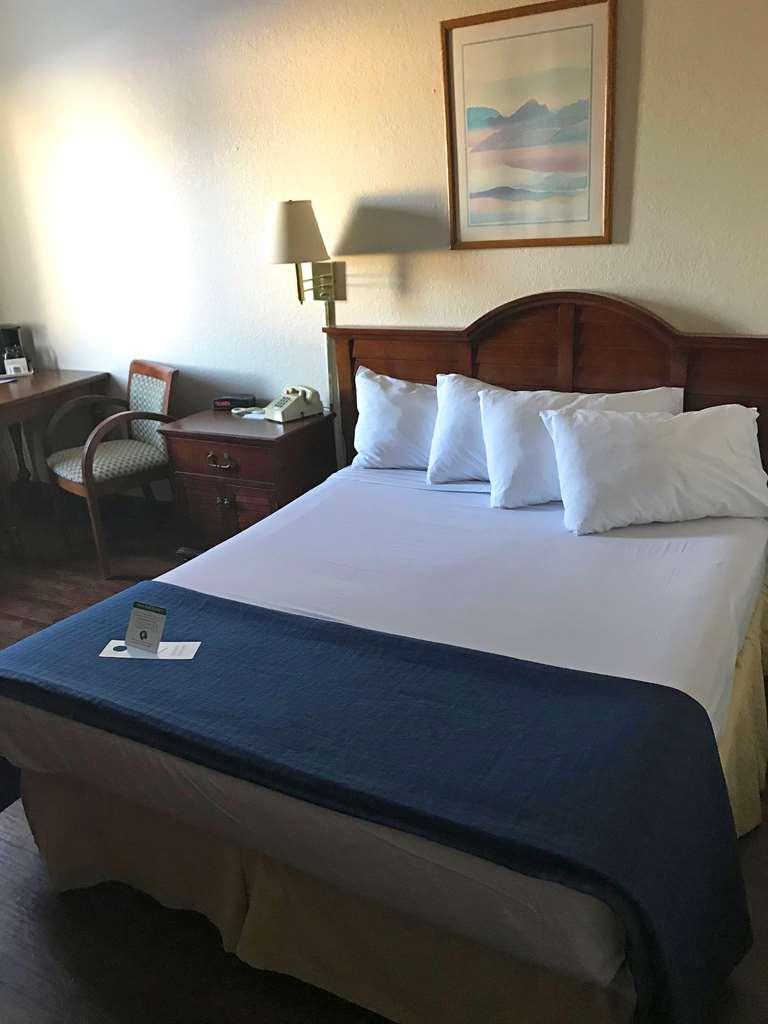 Americas Best Value Inn Sault Ste. Marie Phòng bức ảnh